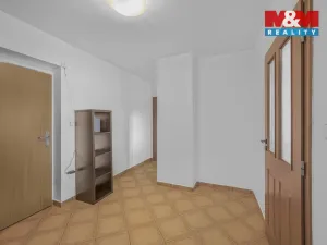 Prodej bytu 3+kk, Milovice - Mladá, Slepá, 67 m2
