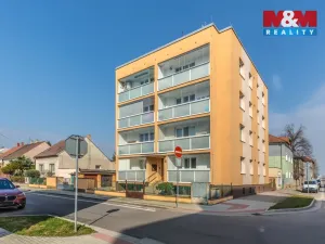 Prodej bytu 3+1, Nymburk, Husova, 68 m2