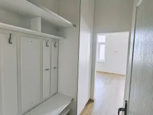 Pronájem bytu 1+kk, Opava, Olomoucká, 31 m2