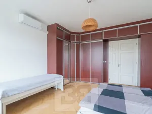 Pronájem bytu 2+kk, Praha - Karlín, Karlínské náměstí, 73 m2