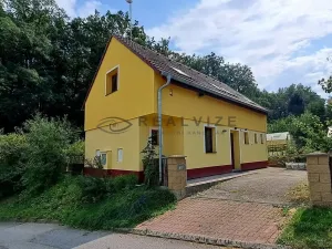 Pronájem bytu 3+1, Hluboká nad Vltavou, Sadová, 60 m2