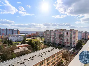 Prodej bytu 3+1, Praha, Poznaňská, 70 m2