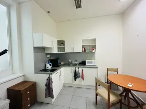 Pronájem kanceláře, Praha, 95 m2