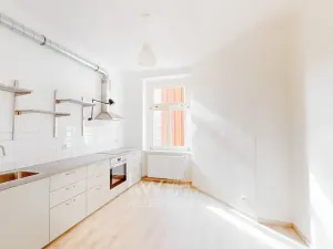 Pronájem bytu 3+kk, Praha - Vršovice, Kodaňská, 77 m2