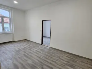 Pronájem bytu 2+1, Lovosice, 8.května, 61 m2