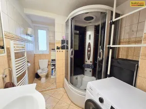 Prodej bytu 3+kk, Stará Huť, Čsl. Armády, 65 m2