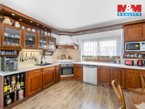 Prodej rodinného domu, Praha - Újezd nad Lesy, Svojšická, 242 m2