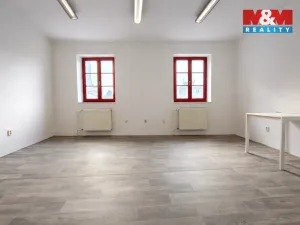 Pronájem kanceláře, Opava - Město, Dolní náměstí, 94 m2