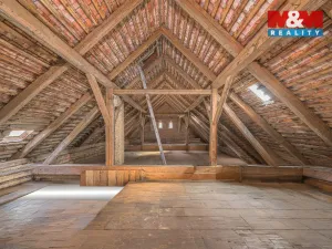 Prodej rodinného domu, Ostrov, 99 m2