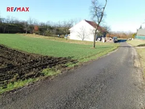 Prodej pozemku pro bydlení, Prace, 842 m2