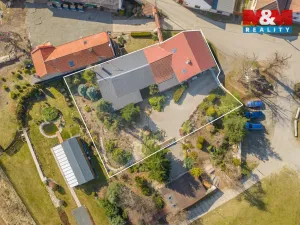 Prodej rodinného domu, Líský, 240 m2