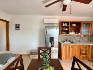 Prodej rodinného domu, Coxen Hole, Roatán, Honduras, 326 m2