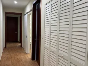 Prodej bytu 3+1, Coxen Hole, Roatán, Honduras, 139 m2