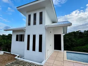 Prodej rodinného domu, Coxen Hole, Roatán, Honduras, 90 m2