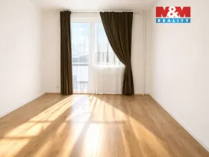 Prodej bytu 1+1, Praha - Letňany, Dobratická, 32 m2