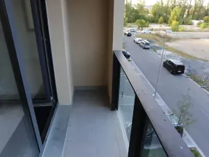 Pronájem bytu 1+kk, Praha - Karlín, U Mlýnského kanálu, 42 m2