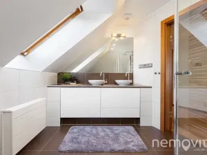 Prodej rodinného domu, Jesenice, Zvonková, 230 m2