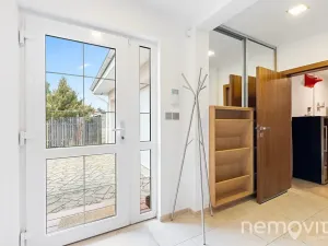 Prodej rodinného domu, Jesenice, Zvonková, 230 m2