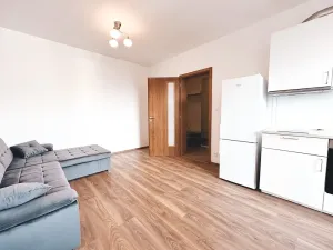 Pronájem bytu 1+kk, Praha - Jinonice, Kačírkova, 32 m2