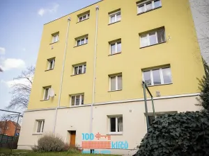 Pronájem bytu 2+1, Praha - Střešovice, Na Hubálce, 35 m2