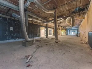 Pronájem obchodního prostoru, Pardubice, třída Míru, 390 m2