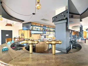 Pronájem restaurace, Praha - Kobylisy, Kyselova, 460 m2