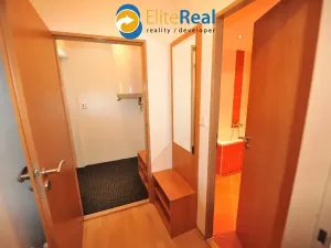 Pronájem bytu 1+1, Olomouc, Chválkovická, 55 m2