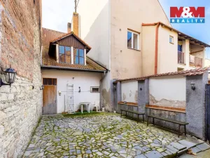 Prodej rodinného domu, Chrast, Náměstí, 200 m2