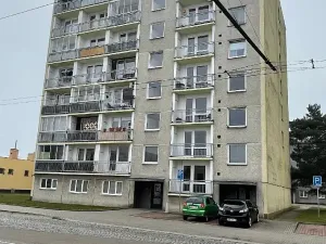 Pronájem bytu 1+kk, Pardubice, Trnovská, 36 m2