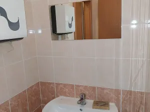 Pronájem obchodního prostoru, Praha - Holešovice, Na ovčinách, 35 m2