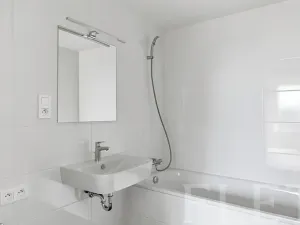 Pronájem bytu 3+kk, Praha - Modřany, Kolmanova, 87 m2