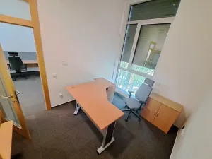 Pronájem kanceláře, Brno, Křižíkova, 247 m2