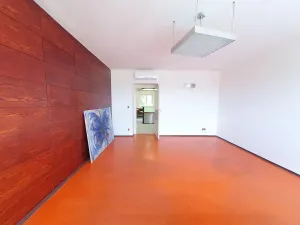 Pronájem kanceláře, Praha - Smíchov, Na Hřebenkách, 200 m2