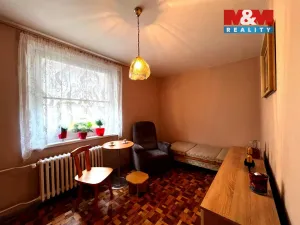 Pronájem bytu 2+1, Chlumec, Alejní, 53 m2