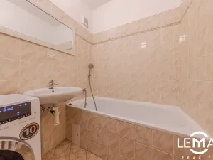 Prodej bytu 3+1, Olomouc, Kaštanová, 68 m2