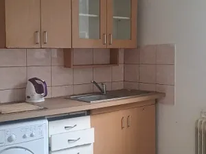 Pronájem kanceláře, Praha - Strašnice, Sečská, 180 m2