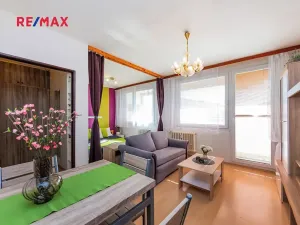 Prodej bytu 1+kk, Praha - Prosek, Vysočanská, 37 m2