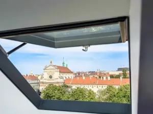 Pronájem kanceláře, Praha - Nové Město, Karlovo náměstí, 18 m2