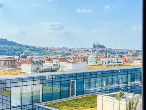 Pronájem kanceláře, Praha - Nové Město, Karlovo náměstí, 18 m2