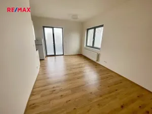 Pronájem bytu 2+kk, Plzeň, Na Terasách, 51 m2