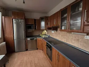 Prodej bytu 3+1, Žatec, U Jezu, 78 m2