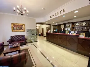 Prodej ubytování, Teplice, Vrchlického, 1500 m2