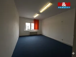 Pronájem kanceláře, Roudnice nad Labem, Purkyňovo náměstí, 120 m2