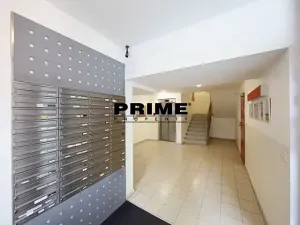 Pronájem bytu 2+kk, Praha - Žižkov, Jeseniova, 54 m2