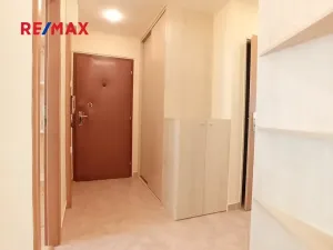 Pronájem bytu 3+kk, Praha - Vinoř, Uherská, 72 m2