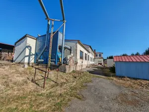 Prodej výrobních prostor, Vacov, 3000 m2