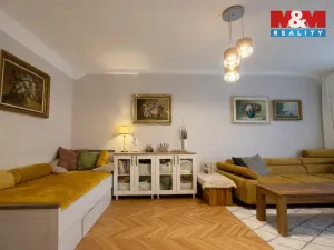 Prodej bytu 2+1, Ostrava - Poruba, Hlavní třída, 64 m2