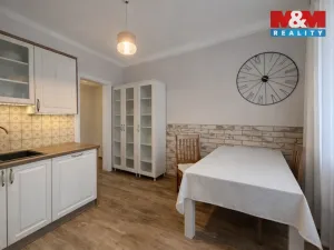 Prodej bytu 2+1, Ostrava - Poruba, Hlavní třída, 64 m2