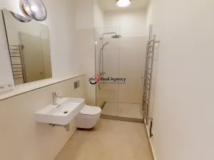 Pronájem bytu 2+kk, Praha - Nusle, Jaromírova, 52 m2