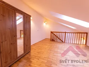 Pronájem bytu 2+kk, Praha - Smíchov, Tomáškova, 44 m2